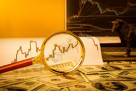 国际期货直播室:实时解读市场动态